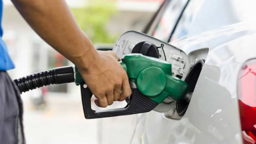 Luego de congelar los precios de los combustibles por 90 días, otro problema pone en jaque a la industria del combustible.