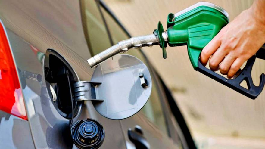 La inflación presiona sobre los costos de petroleras y estacioneros.