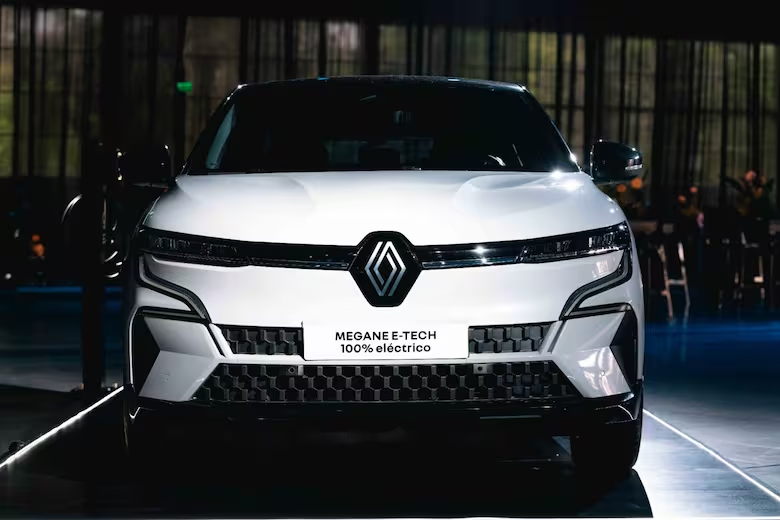 El Megane E-Tech es el modelo con mayor autonomía de la gama eléctrica de Renault.RENAULT /SEBASTIAN PANI